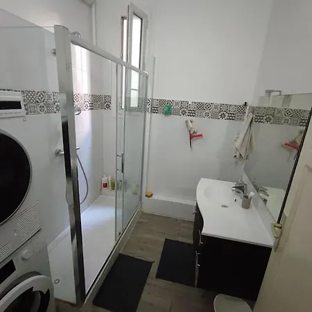 Familial Apartment *